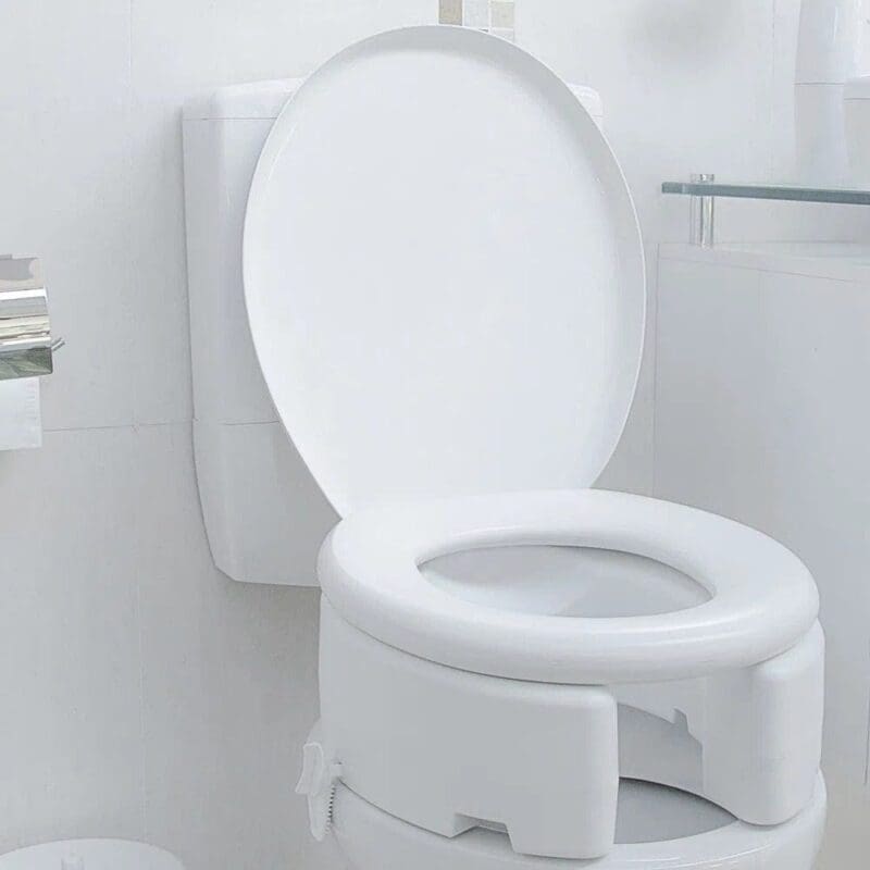 ASSENTO ALMOFADADO ELEVADO COM TRAVA 13CM BR ASTRA