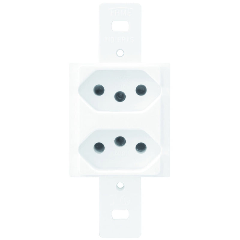 BLANC PEÇA 2 TOMADAS 10A FAME